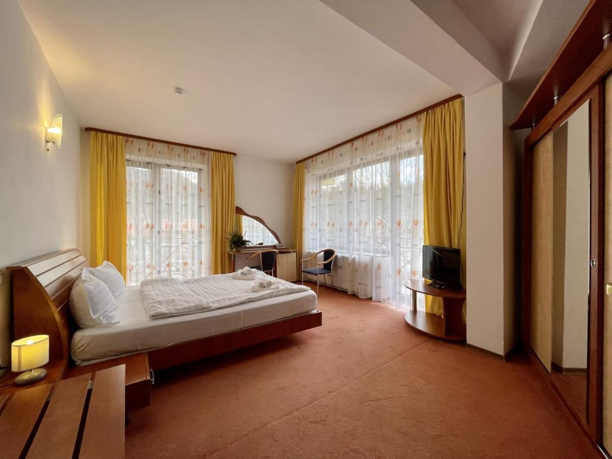 Vila Condor Poiana Brasov Exteriör bild