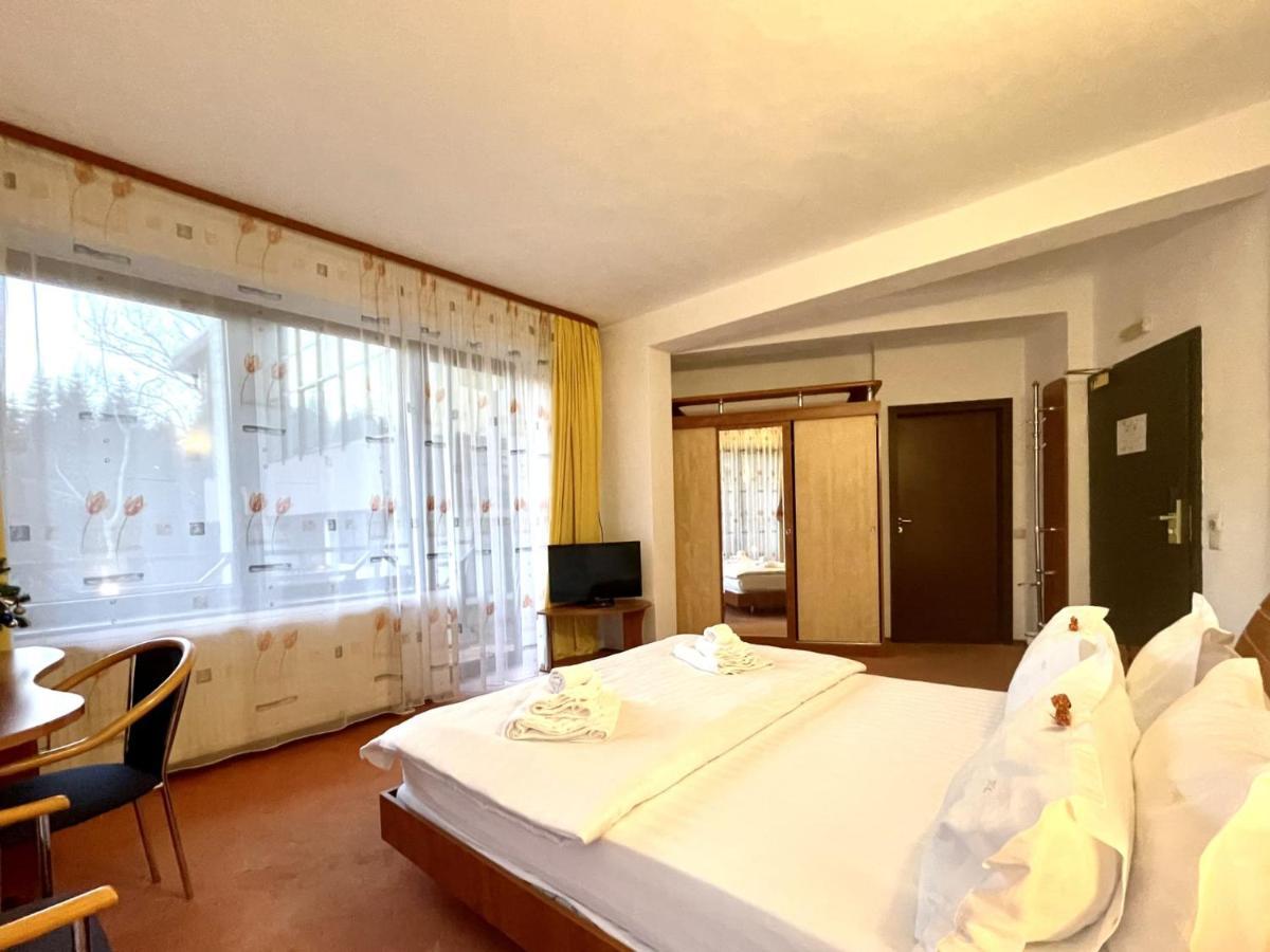 Vila Condor Poiana Brasov Exteriör bild