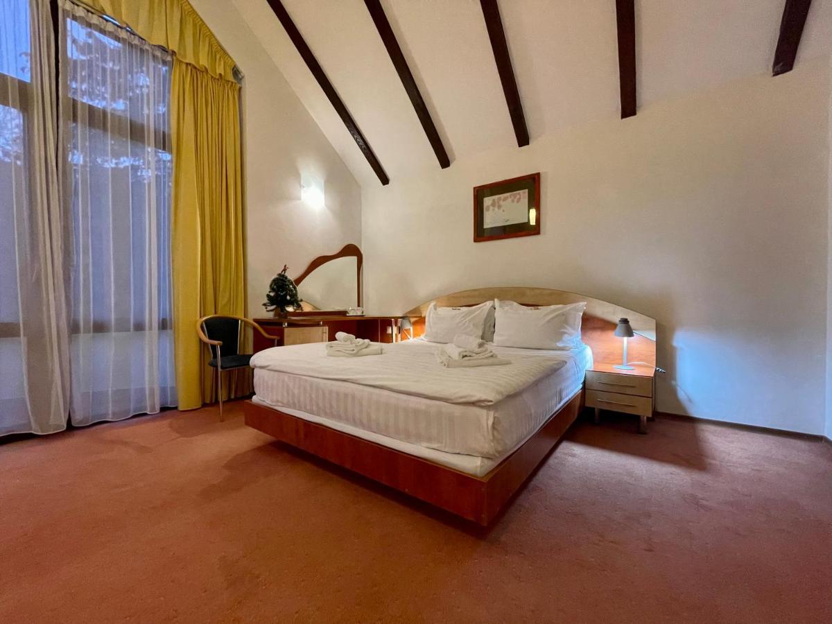 Vila Condor Poiana Brasov Exteriör bild